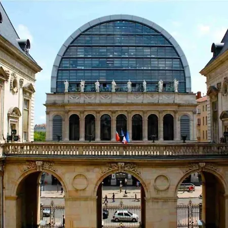 Appartement L'eugenie, Secteur Opera Et Climatise, 1er *
